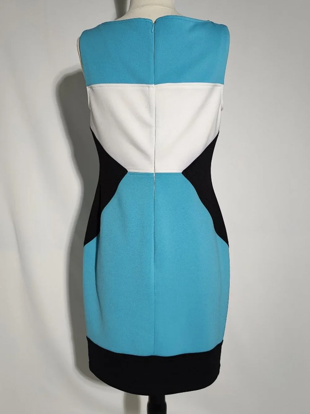 Maggy London Blue White Black Colorblock Illusion Sheath Dress Size 10 Medium